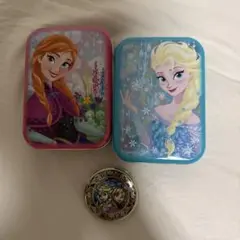 ディズニー　アナ　エルサ　お菓子缶　缶バッジ　セット