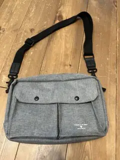 ikka ショルダーバッグ