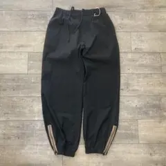 新品未使用、タグ付き　quolt MONOS PANTS