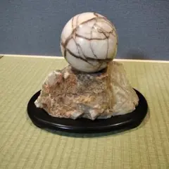 置物　石