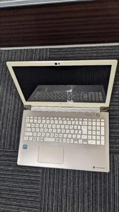 TOSHIBA dynabook P2-T7KP -BG i7
