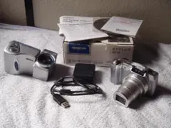 OLYMPUS STYLUS SZ-16 シルバー デジタルカメラ　中古 Olympus Stylus SZ Series SZ-16 16.0MP Digital Camera - PARTS
