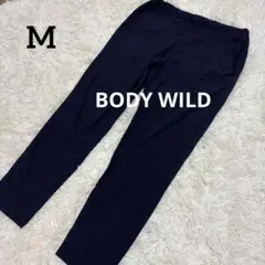【GUNZE BODYWILD】ストレッチテーパードパンツ　ネイビー　M