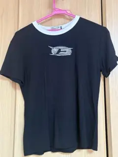ブラック 半袖Tシャツ ロゴ入り