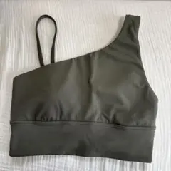 美品　ルルレモン　ブラトップ
