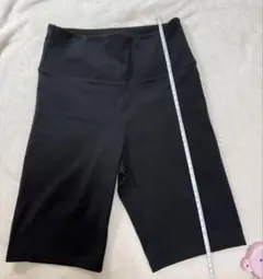 【最終値下げ】 H&M スポーツタイツ　XSサイズ