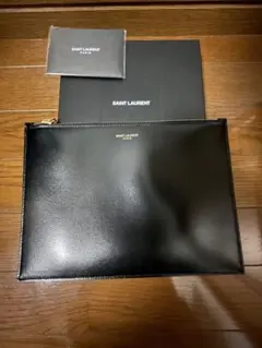 新品、未使用、サンローラン　クラッチバック