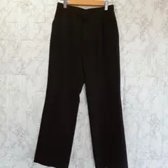 美品　ストレッチ　ストレートパンツ 　黒　ウエストゴム　 飾りポケット　Mサイズ