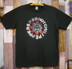 L★新品レッチリ【Red Hot Chili Peppers】ロゴTシャツ