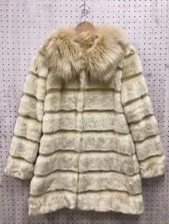rienda 古着 大人ガーリー ギャル フェイクファーコート
