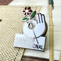 Item thumbnail for item 23c95b8d-3844-4ead-8ffb-4c9246c0d155