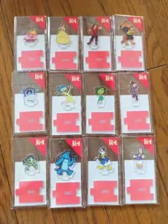 Ｒ１ディズニー　アクリルスタンド 12個セット キャラクター