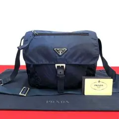 極 美品 プラダ 三角ロゴ 金具 レザー ミニ ショルダーバッグ サコッシュ 紺