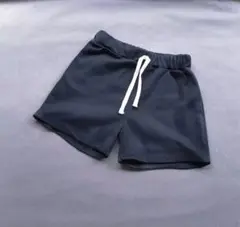 キッズ　ブラック ハーフパンツ　半ズボン