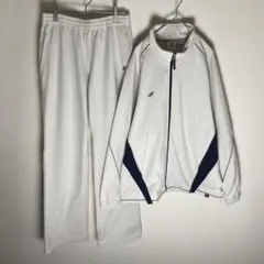 Item thumbnail for item 118bd96f-5468-4be8-aa40-160eb07fcfee