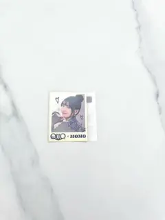 TWICE MOMO サイン入りステッカー