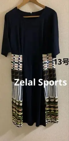 ☘️Zelal Sports サイドプリントワンピース　ネイビー