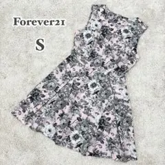 Forever21 ノースリーブミニワンピース ピンク 花柄 総柄（S）プリーツ