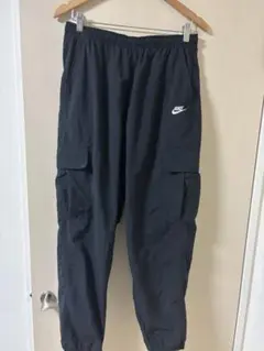 Nike ブラック カーゴパンツ