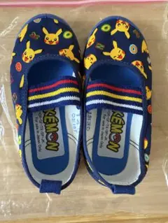 ピカチュウ キッズシューズ ネイビー　上履き