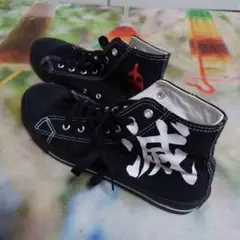 鬼滅の刃　スニーカー　28cm