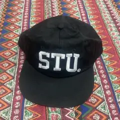 Stussy STUロゴ ベースボールキャップ 黒