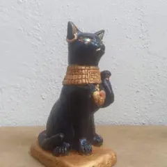 招き猫　左手招き　バステト　女神　陶器　置物　縁起物