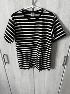 AMIRI 黒白ストライプ Tシャツ