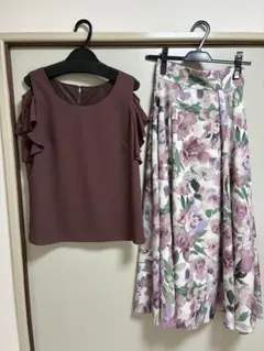 お得な2点セット ブラウス+スカート　プロポーションボディドレッシング