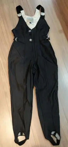 m6173【美品 elbe】スキーウェア スノボーウェア セットアップ 女性 M m6173【美品 elbe】スキーウェア スノボーウェア セットアップ
