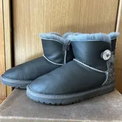 UGG アグ　CLASSIC AUSTRALIAN 24.0cm