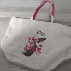 【Barbie】トート　バービー　Barbie