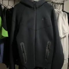 NIKE テックフリース M
