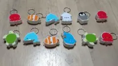 光るキーホルダー