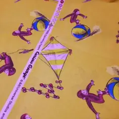 USAコットン　キュリアスジョージ　おさるのジョージ　yellow系