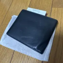 黒 牛革 二つ折り財布