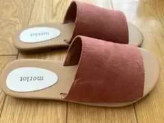 【新品未使用】merlot メルロー スエード フラットサンダル