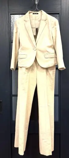 Item thumbnail for item 33d99395-e4f4-419e-9b30-3becd2a4a152