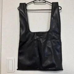 ショルダーバッグ　レザー　MOUSSY
