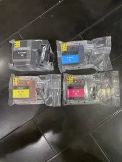 Item thumbnail for item 8a6d3cac-0d13-4ec6-8c71-0d17c2d68d9c