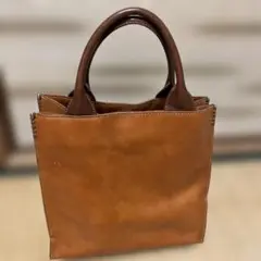 ブラウンレザーハンドバッグ