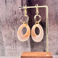 ゴールド、アクリル、イヤリング、ハンドメイド❁