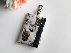 リール付き　キーケース☆白くまCafe　アイボリー　coffee　ハンドメイド
