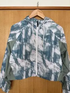 Reebok クロップドジャケット Lサイズ