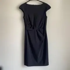 黒 ひざ丈 半袖 ワンピース Max Mara Intrend