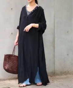 Item thumbnail for item 69594596-4bc7-43ed-ab19-5dc69d21c51c