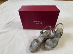 Salvatore Ferragamo ストラップサンダル グレー・シルバー