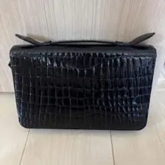 【美品】新品未使用　クロコダイル　本革　クラッチバック　サイフ　黒