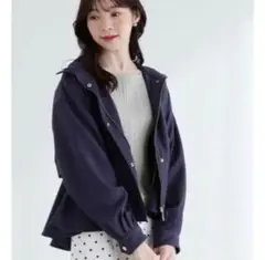 美品　プロポーションボディドレッシング　バックフレアマウンテンパーカー Mサイズ