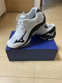 ミズノ バレーボール シューズ WAVE LIGHTNING Z6 28.5cm